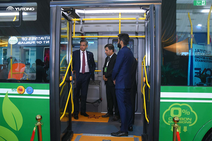 Yutong Bus Receives High Praise from Pakistani Leaders and International Delegations for Advancing Green Mobility