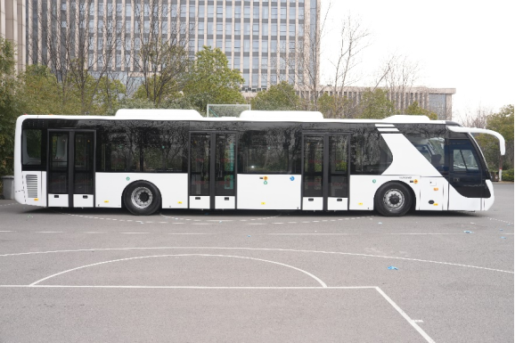 Yutong’s Premium Airport Buses Enter Kuwait Market for the First Time